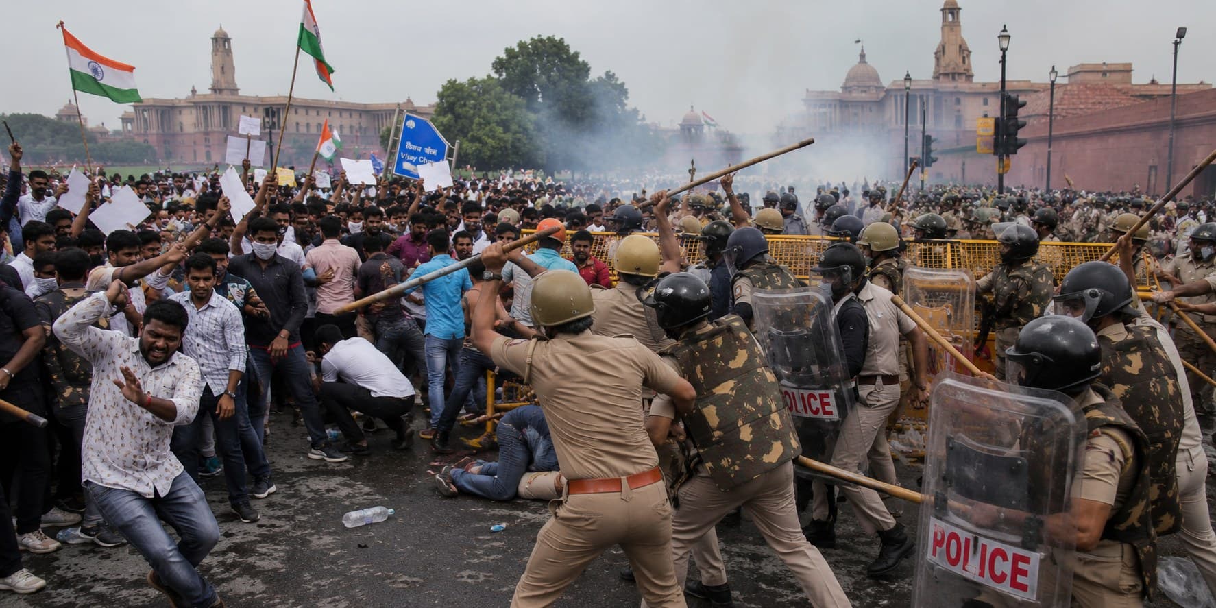 जंतर-मंतर पुलिस कार्रवाई: सीजेआई सूर्यकांत ने कहा, 'आंदोलन का मतलब लाठीचार्ज नहीं'